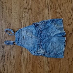 Oshkosh B'gosh Girls size 8 overalls
